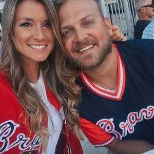 Meet your Posher, Adam